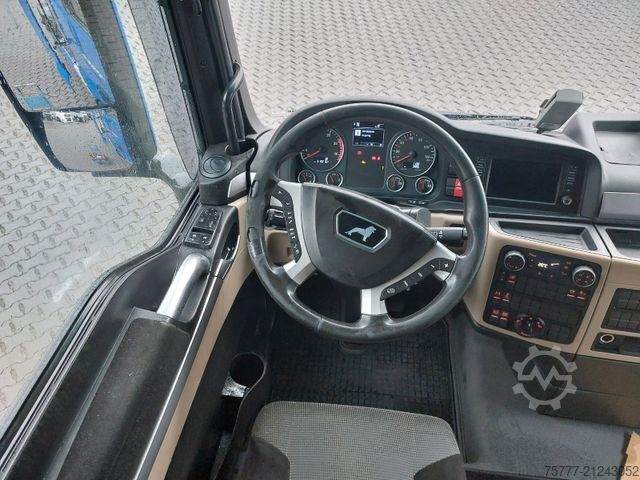 Standard SZM MAN TGX 18.460 XXL-MOTORSCHADEN-INTARDER-2 Tanks