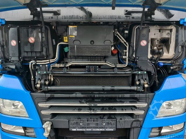 Standard SZM MAN TGX 18.460 XXL-MOTORSCHADEN-INTARDER-2 Tanks