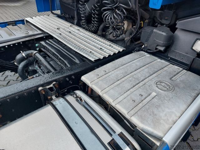 Standard SZM MAN TGX 18.460 XXL-MOTORSCHADEN-INTARDER-2 Tanks