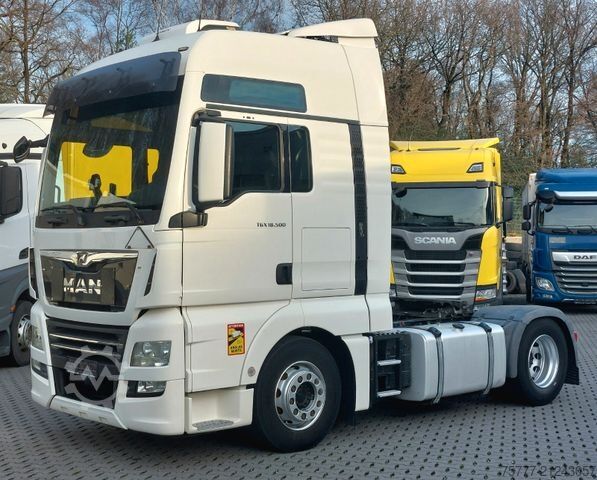 Standard SZM MAN TGX 18.500 XXL-MOTORSCHADEN-INTARDER-2 Tanks