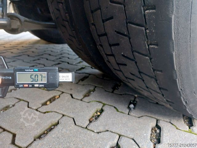 Standard SZM MAN TGX 18.500 XXL-MOTORSCHADEN-INTARDER-2 Tanks