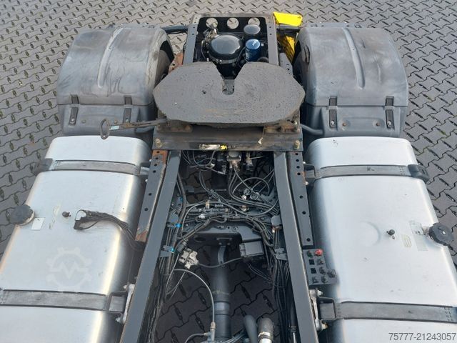 Standard SZM MAN TGX 18.500 XXL-MOTORSCHADEN-INTARDER-2 Tanks