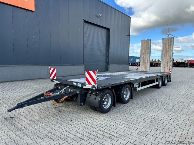 Car transporter Faymonville MAX600-S-4-8.90-U, 4 axles (2 + 2), hydraulic r...