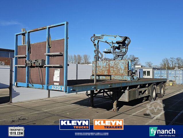 Loading platform with walls PACTON TBD 237 16 TM STENENOPLEGGER
