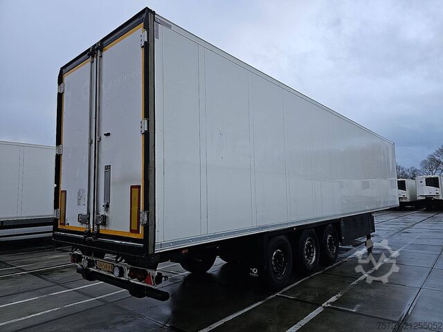 Kühl-/Tiefkühltransport SCHMITZ N/A Carrier 1850 MT