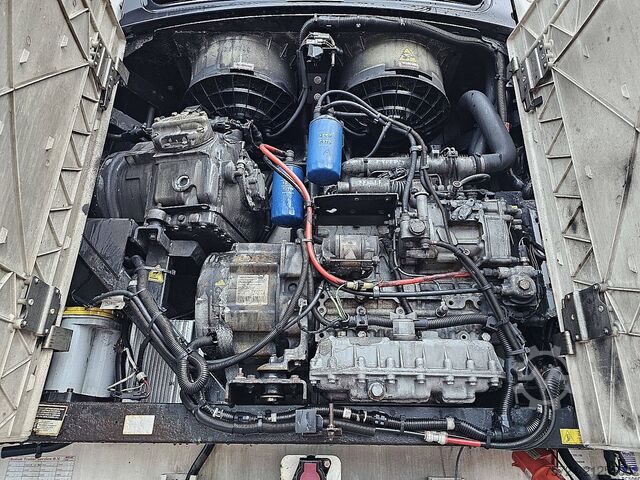 Kühl-/Tiefkühltransport SCHMITZ N/A Carrier 1850 MT