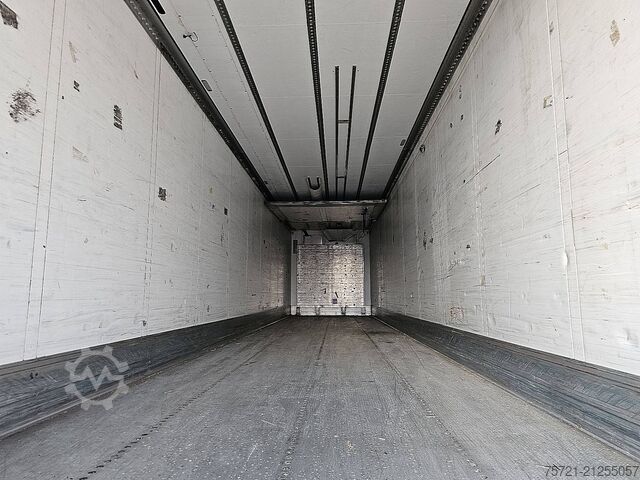 Kühl-/Tiefkühltransport SCHMITZ N/A THERMO KING SPECTRUM