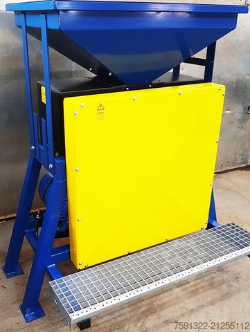 Agricultural machine Masz-Rol D400