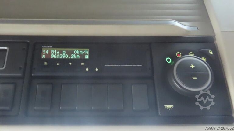 Standard-SZM Volvo FH 540 vin: YV2RT60A1JB881331 EURO6 2X FUEL TAN...