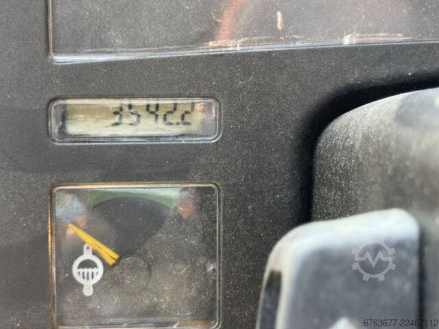 Hyster H2.50XM Triplex 465 Freelift / Seitenschieber Isuzu Diesel HYSTER H2.50XM Triplo 465 Freelift / Sideshift Isuzu Diesel