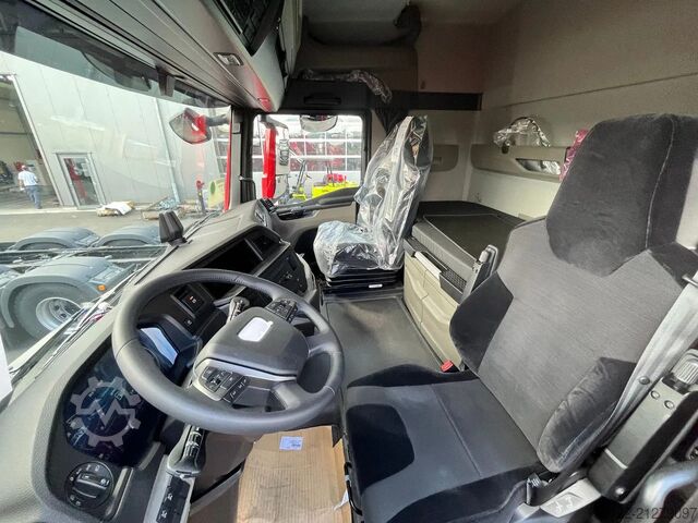 Chassis with cab MAN TGX 26.580 6x4 BL Fahrgestell 4500mm SOFORT