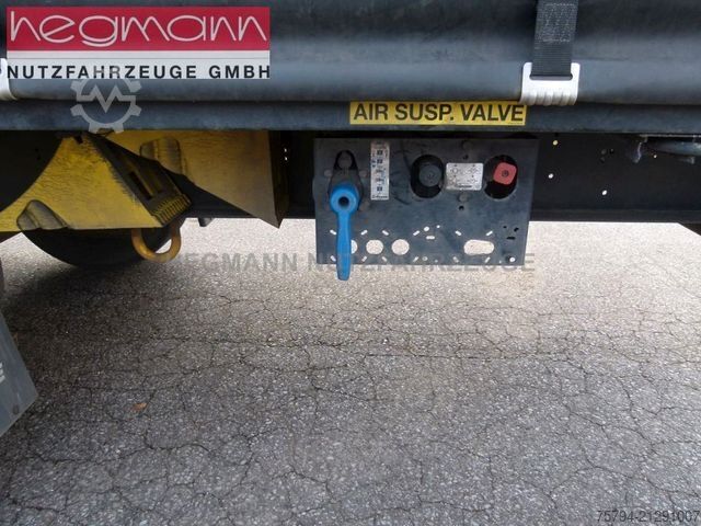 Auflieger mit Pritsche & Plane KRONE SDP 27, , Scheibe, 324.267 km, LASI Code XL, SAF