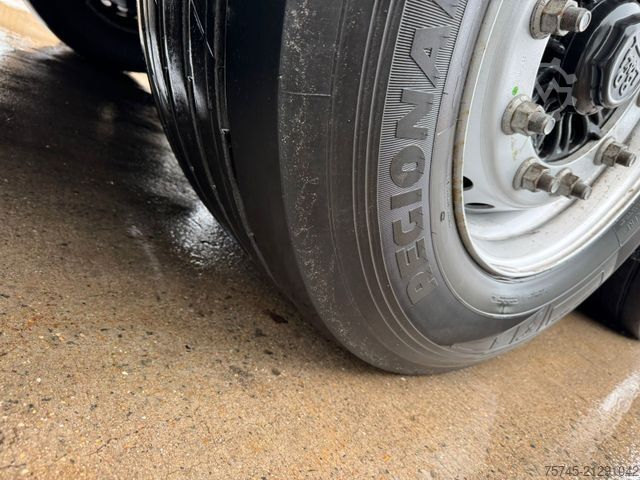 Auflieger mit Pritsche & Plane Tirsan TIRSAN *  * BORDWÄNDE * HUBDACH*TOP ZUSTAND