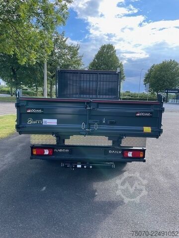 Light-duty truck with tipper Iveco Daily 35C