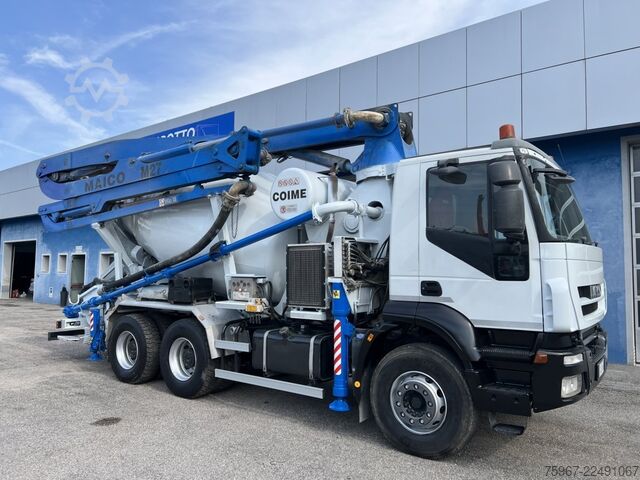 Concrete pump truck Iveco Trakker 410