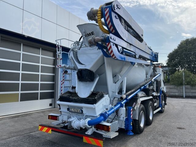 Concrete pump truck Iveco Trakker 410