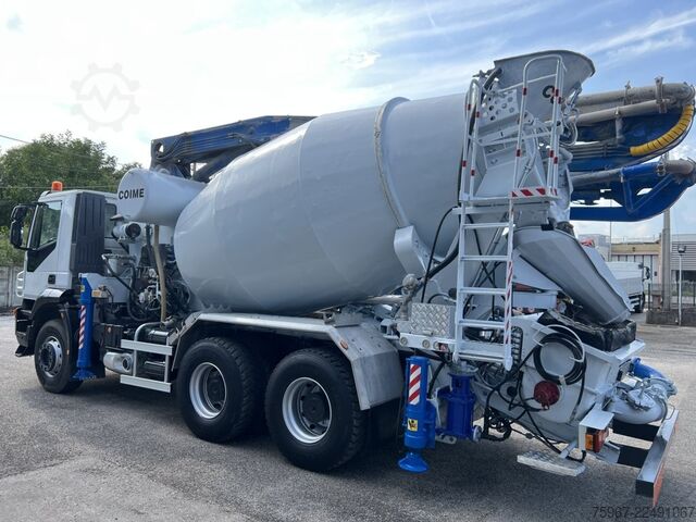 Concrete pump truck Iveco Trakker 410
