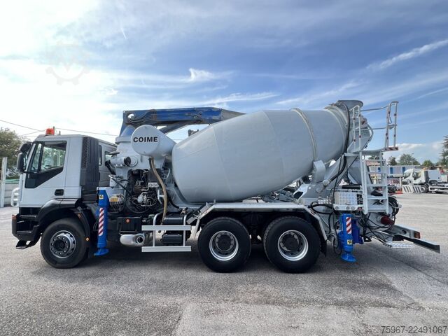 Concrete pump truck Iveco Trakker 410