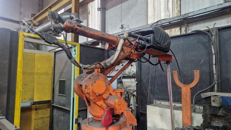 Schweißroboter ABB ABB IRB 1400 M2000 Robotic Welding Cell