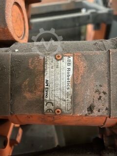 Schweißroboter ABB ABB IRB 1400 M2000 Robotic Welding Cell