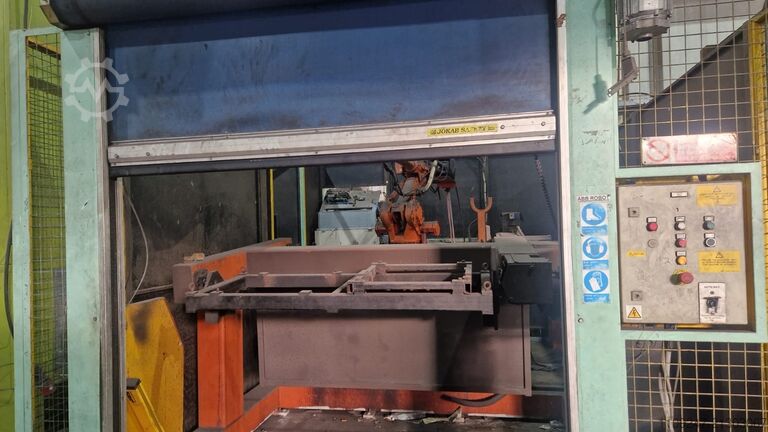 Schweißroboter ABB ABB IRB 1400 M2000 Robotic Welding Cell