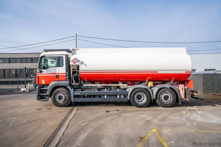 Fuel tanker MAN TGS 26.360 + ALU 19.000L+6COMP