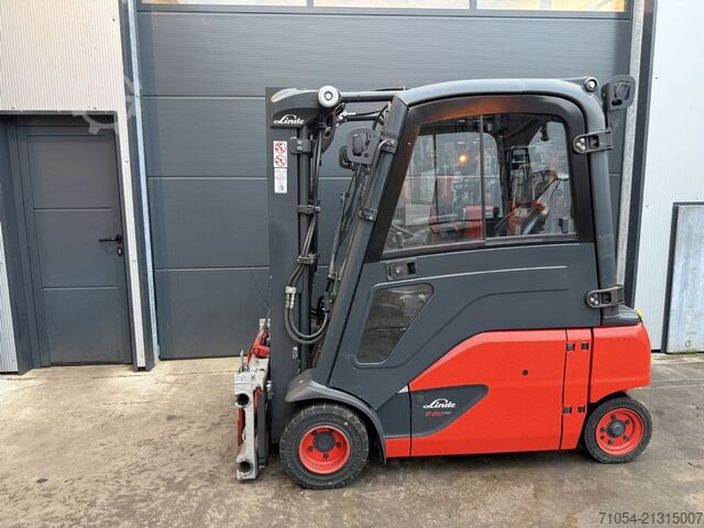Electric 4-wheel forklift Linde E20PL 02 EVO Triplex ZVG Voll Kabine