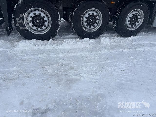 Auflieger mit Pritsche & Plane Schmitz Cargobull Semitrailer Curtainsider Standard