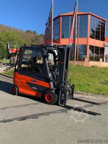 Electric 4-wheel forklift Linde E35HL-01