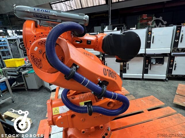 Industrial robot ABB 7600-500/2.55 IRC5