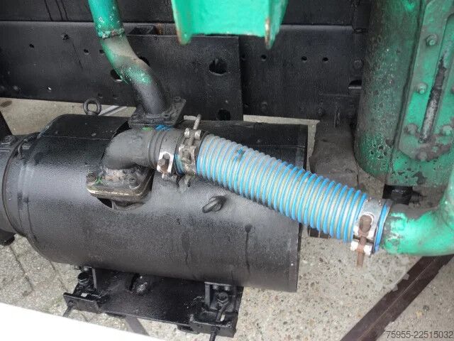 Suction vehicle MAN 18-264 6 cil manualpomp,toilet truck vacuum/ press