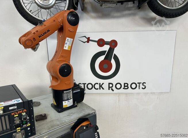 Industrial robot KUKA KR6 R900 SIXX KRC4