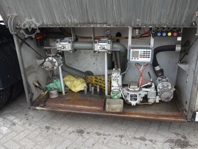 Tanker truck Volvo FM 9.260 19,500LITER FUEL TANK