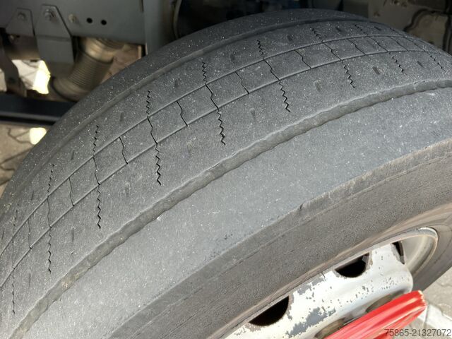 Standard-SZM DAF CF 400 FT Space Cab / 957 dkm / NL Truck / APK ...