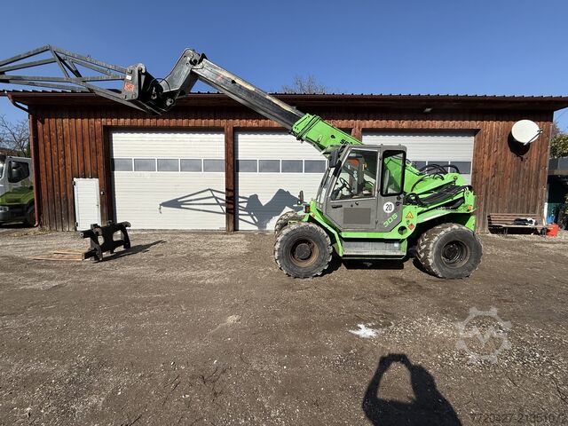 Telescopic loader Sennebogen 305