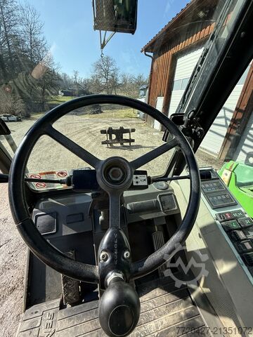 Telescopic loader Sennebogen 305