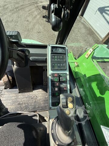 Telescopic loader Sennebogen 305