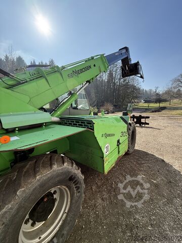 Telescopic loader Sennebogen 305