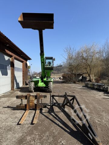 Telescopic loader Sennebogen 305