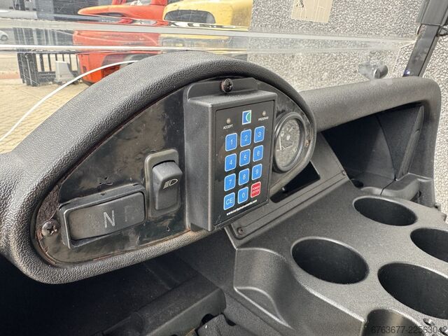 EZGO RXV Golfcart Elektrisch 4 Sitze 2019 inkl. Ladegerät EZ-GO RXV Golfkar Golfcar Elektrisch 4 Zits 2019 Inc Lader