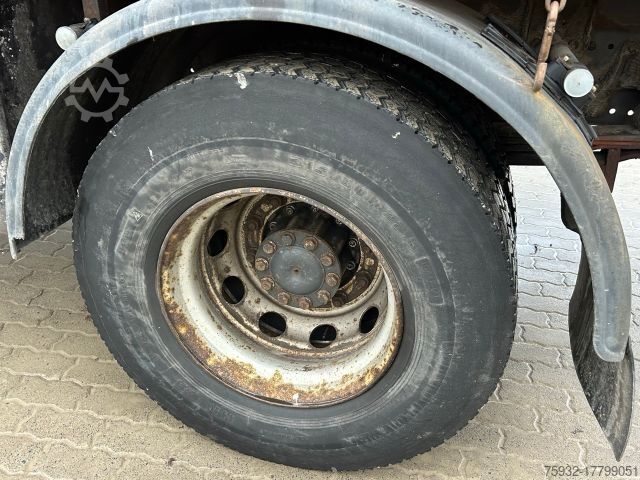 Kipper LKW MERCEDES-BENZ ATEGO 1823 Hinterkipper KRAN 1. Hand