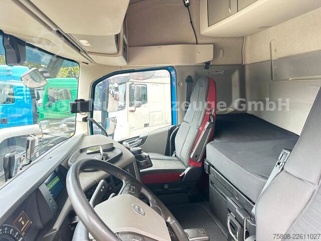 Standard tractor unit VOLVO FH460 Globetrotter Kipphydraulik PTO Euro 6d ACC