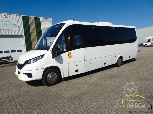 Motor coach IVECO Rosero First FLHI XL - 31 Sitze EURO 6