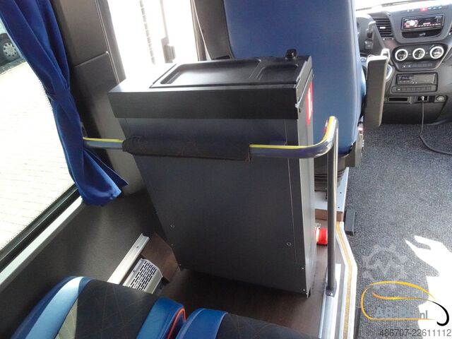 Motor coach IVECO Rosero First FLHI XL - 31 Sitze EURO 6