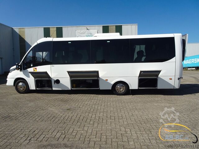 Motor coach IVECO Rosero First FLHI XL - 31 Sitze EURO 6