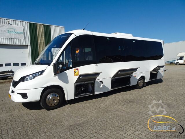Motor coach IVECO Rosero First FLHI XL - 31 Sitze EURO 6