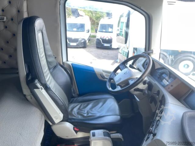 Standard-SZM Volvo FH 500 Real leather, FRIGO, ACC, ! ROYAL TRUCK!...