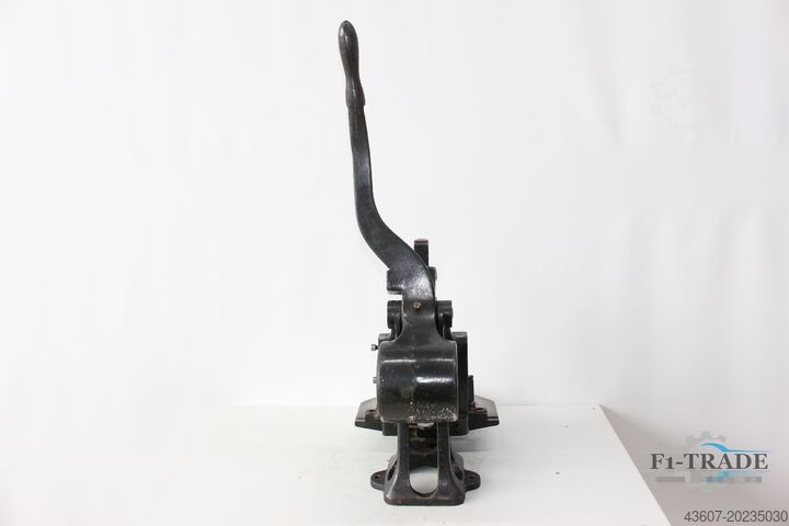 Eckenrundstossmaschine / Corner Rounding machine Tränklein EK