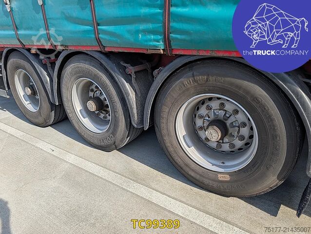 Sliding tarpaulins Schmitz Cargobull 