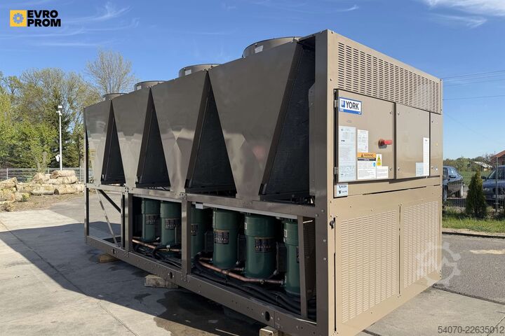 Chiller New Industrial Chiller YORK - 520.6 KW | With warranty